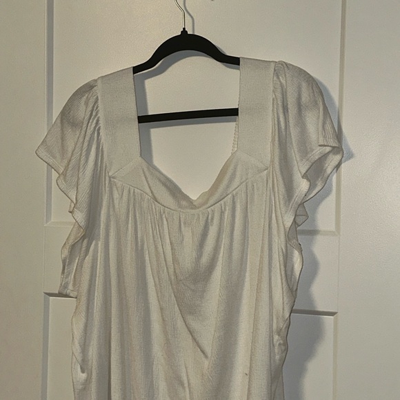 White square neck top - Picture 2 of 4